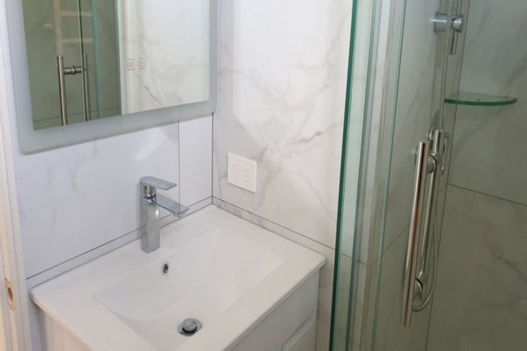 Photo of property in 58 Marellen Drive, Red Beach, 0932