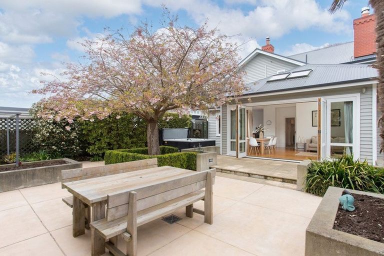 Photo of property in 42 Heaton Street, Merivale, Christchurch, 8052