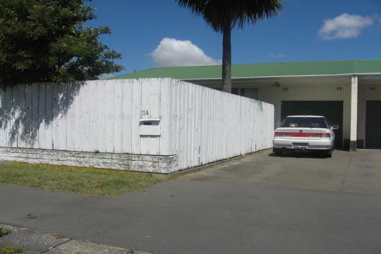 Photo of property in 11 Field Terrace, Upper Riccarton, Christchurch, 8041