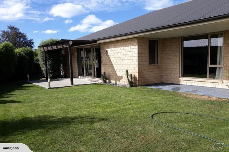 Photo of property in 59 Limes Avenue, Parklands, Christchurch, 8083