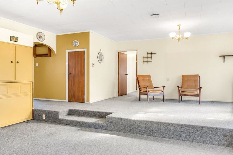 Photo of property in 67 Russell Street, Westport, 7825