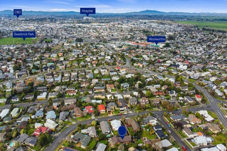 Photo of property in 28 Lachlan Drive, Dinsdale, Hamilton, 3204