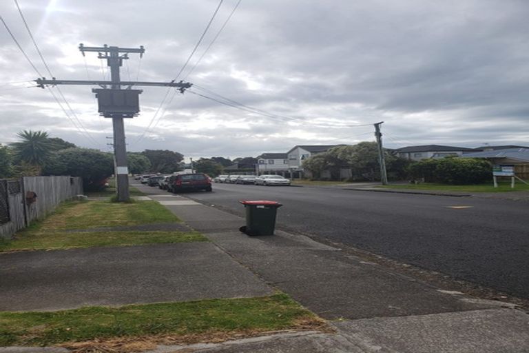 Photo of property in 13 Richard Avenue, Bucklands Beach, Auckland, 2014