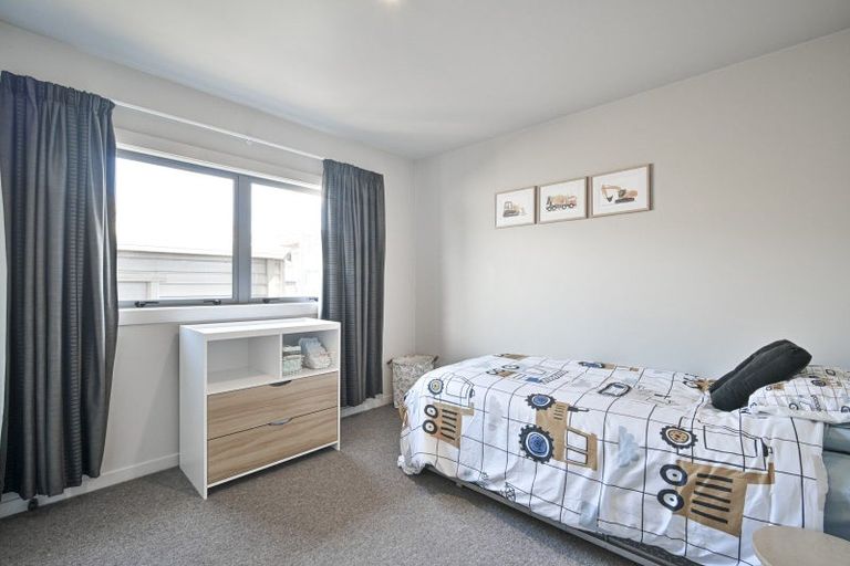 Photo of property in 16 Arklow Place, Flaxmere, Hastings, 4120