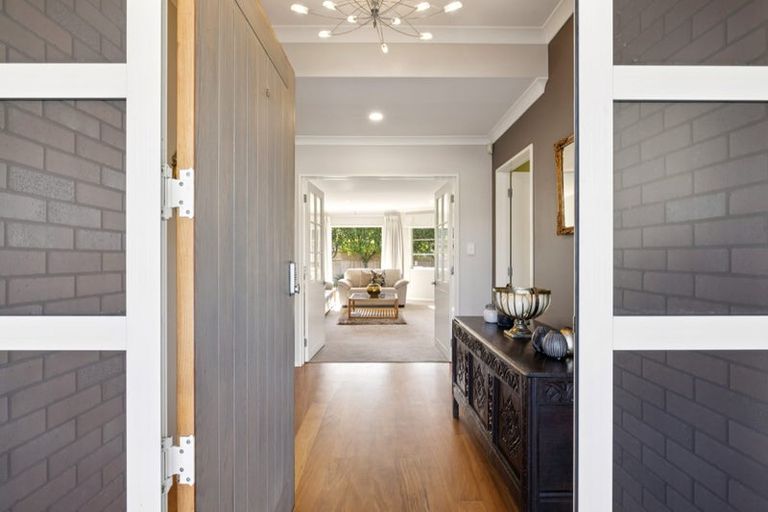 Photo of property in 123 Butcher Road, Pukekohe, 2120