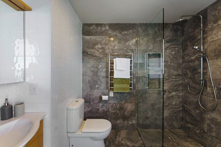 Photo of property in 4-u27 Seaview Road, Paraparaumu Beach, Paraparaumu, 5032