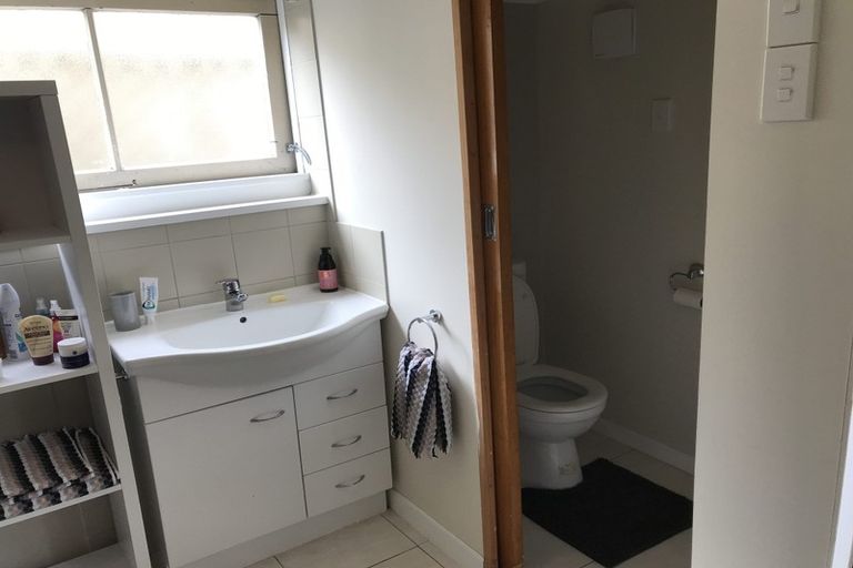 Photo of property in 18 Emily Place, Bellevue, Tauranga, 3110