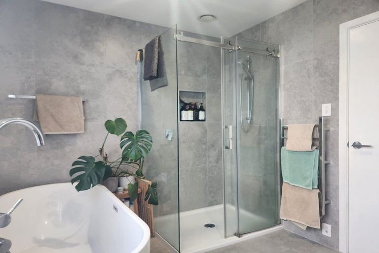 Photo of property in 1 Fern Way, Brookfield, Tauranga, 3110