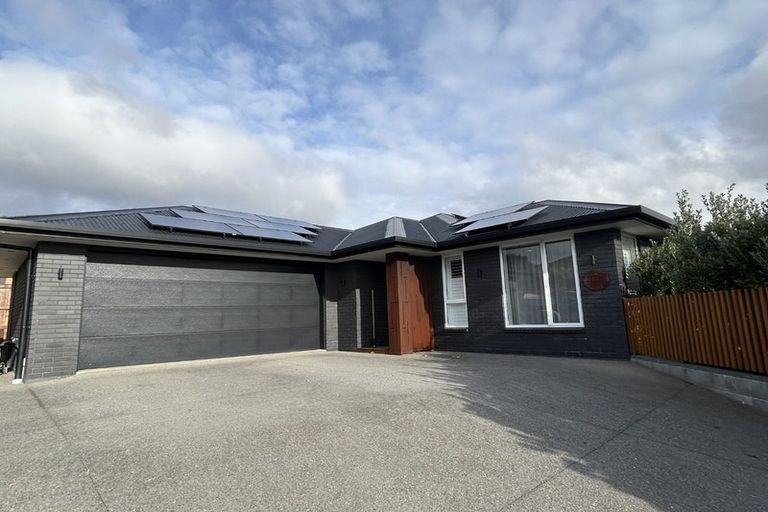 Photo of property in 13a Huntaway Close, Stoke, Nelson, 7011