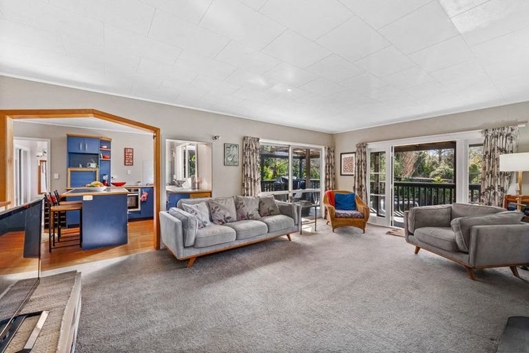 Photo of property in 35 Duck Creek Road, Stillwater, Silverdale, 0993