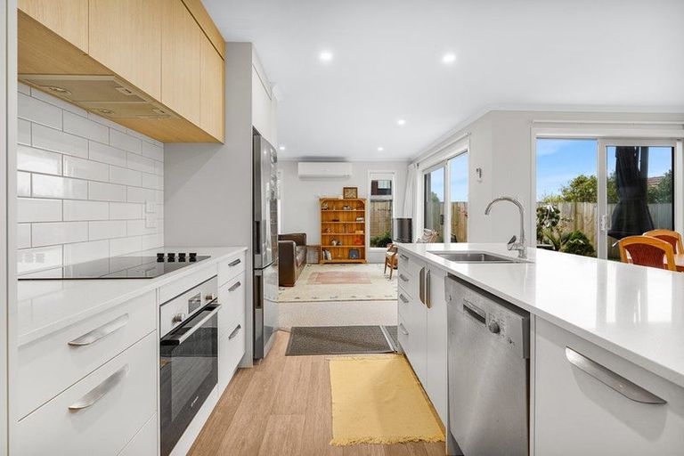 Photo of property in 18u4 Mahoe Street, Melville, Hamilton, 3206