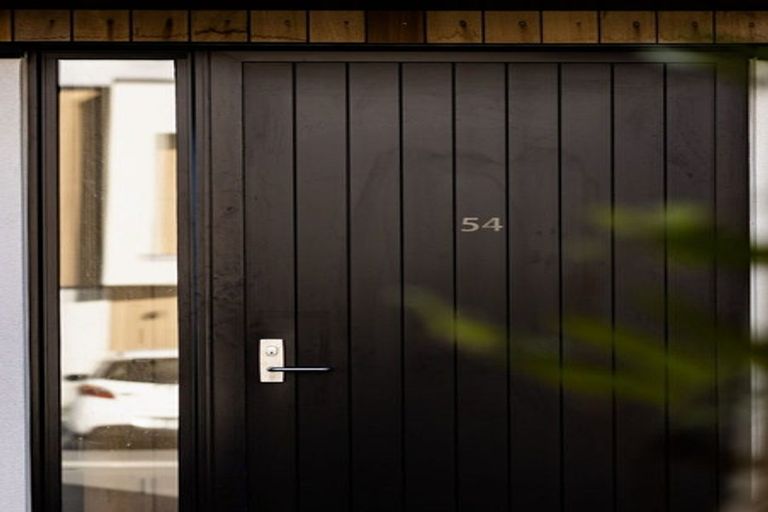 Photo of property in 19/10 Trieste Way, Paraparaumu, 5032