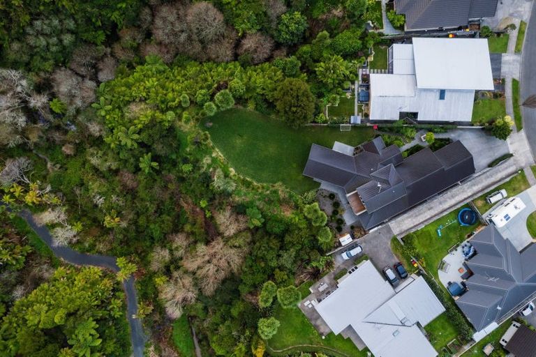 Photo of property in 142 Saint James Drive, Huntington, Hamilton, 3210