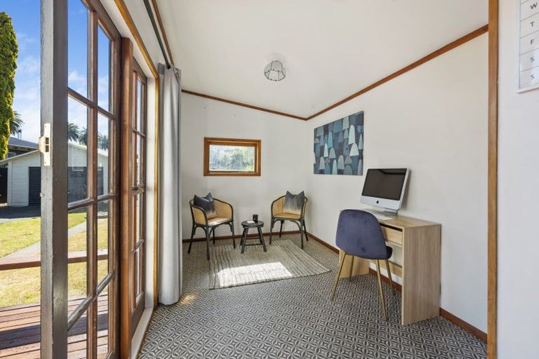 Photo of property in 5 Georges Drive, Napier South, Napier, 4110