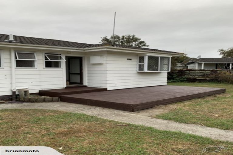 Photo of property in 44 Escort Grove, Awapuni, Palmerston North, 4412