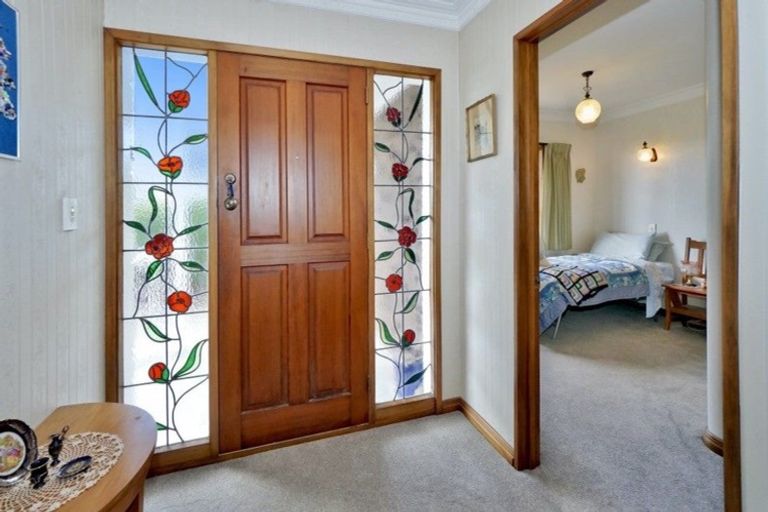 Photo of property in 16 Randell Place, Te Puke, 3119