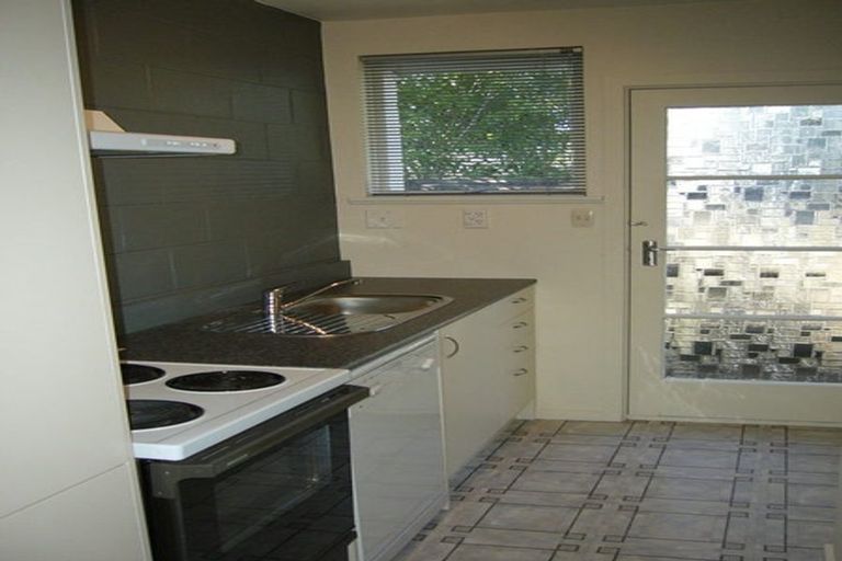 Photo of property in 5/61 Brockworth Place, Riccarton, Christchurch, 8011