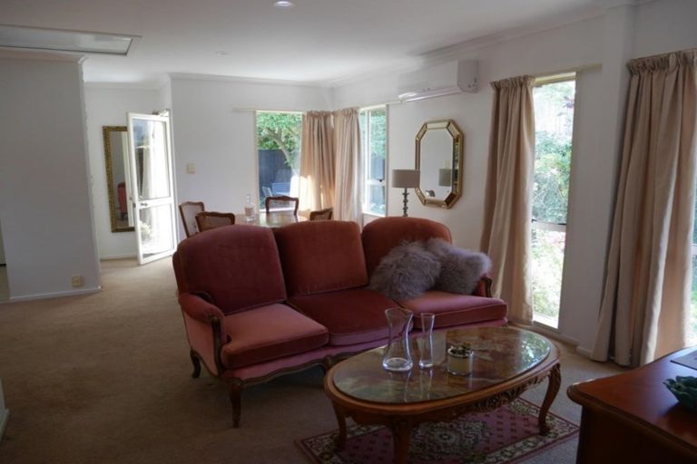 Photo of property in 3 Centaurus Road, Cashmere, Christchurch, 8022