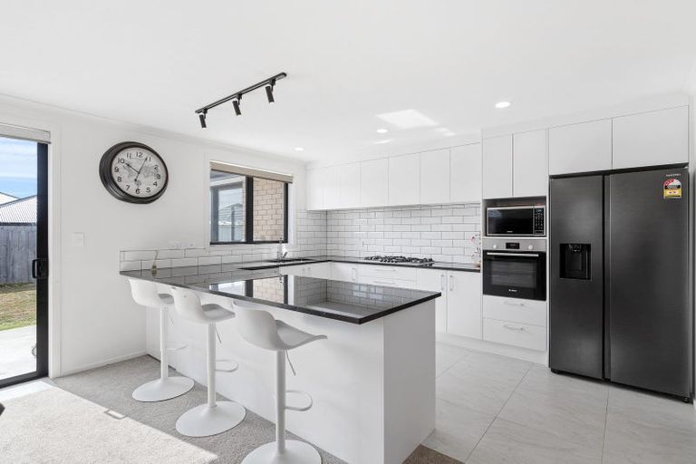 Photo of property in 20 Murray Ward Drive, Te Kauwhata, 3710