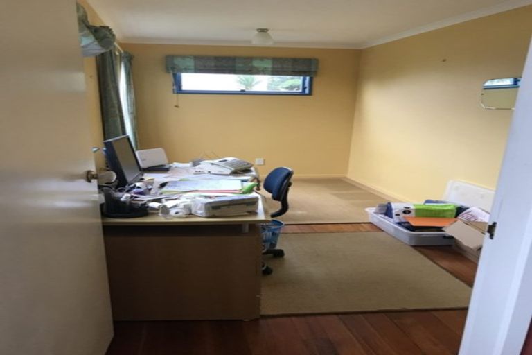 Photo of property in 58 Bould Street, Johnsonville, Wellington, 6037