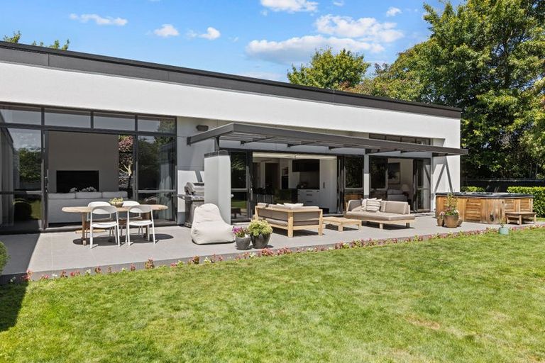 Photo of property in 7 Carnaby Close, St Albans, Christchurch, 8052