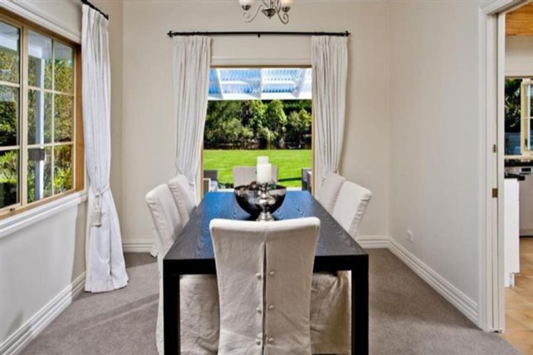 Photo of property in 12a Croft Lane, Riverhead, Albany, 0793