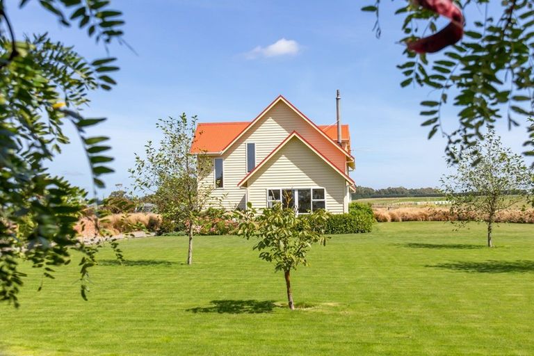 Photo of property in East Taratahi Road, East Taratahi, Carterton, 5887