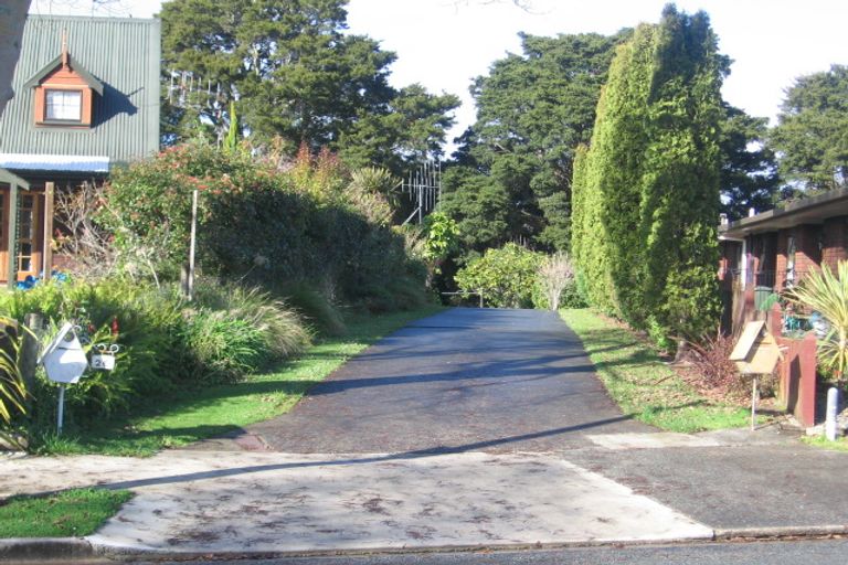 Photo of property in 24 Kiwi Avenue, Maunu, Whangarei, 0110