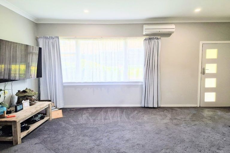Photo of property in 32 Teignmouth Street, Abbotsford, Dunedin, 9018