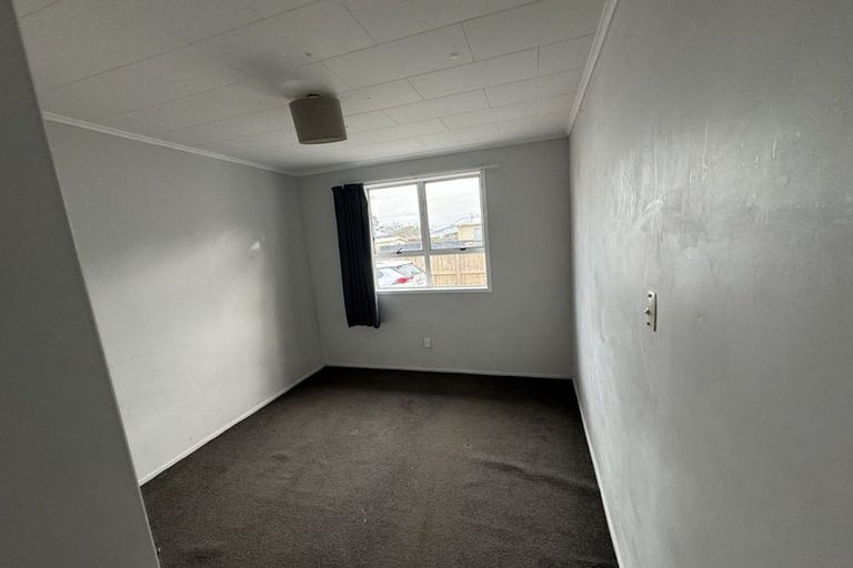 Photo of property in 166 Mahia Road, Wattle Downs, Auckland, 2103