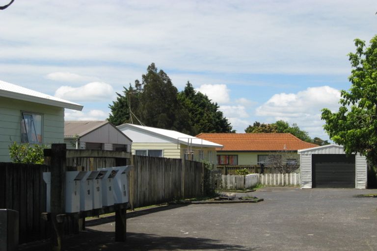 Photo of property in 18 Miller Road, Mangere Bridge, Auckland, 2022