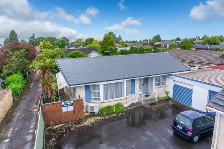 Photo of property in 1130u2 Heaphy Terrace, Fairfield, Hamilton, 3214