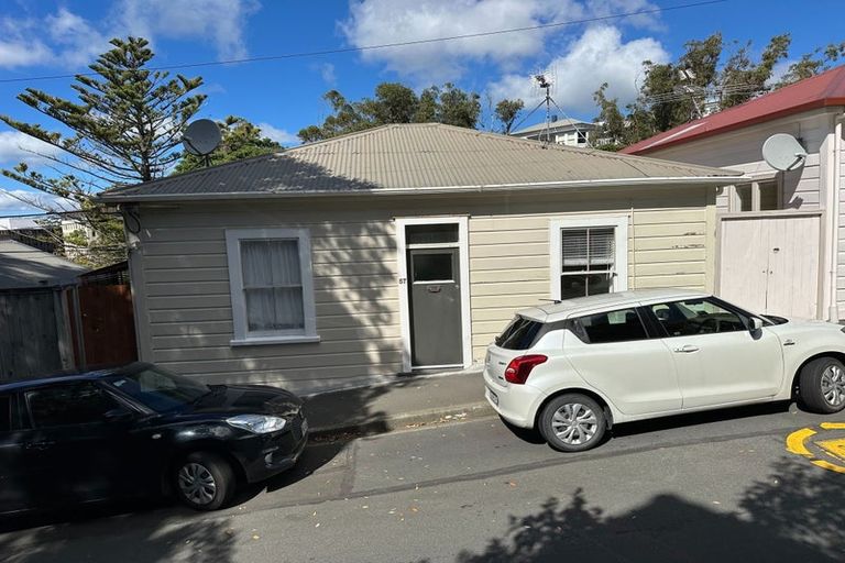 Photo of property in 57 Aurora Terrace, Kelburn, Wellington, 6012