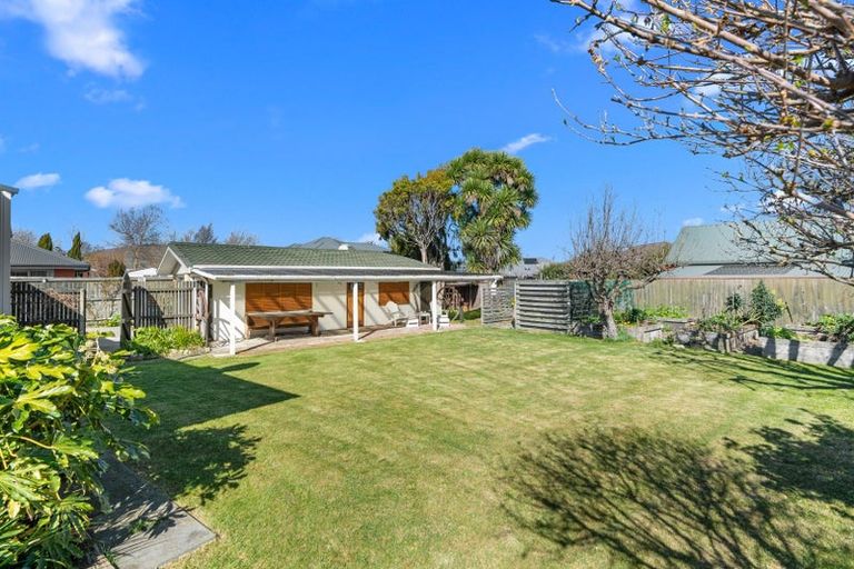 Photo of property in 65 Halswell Junction Road, Halswell, Christchurch, 8025