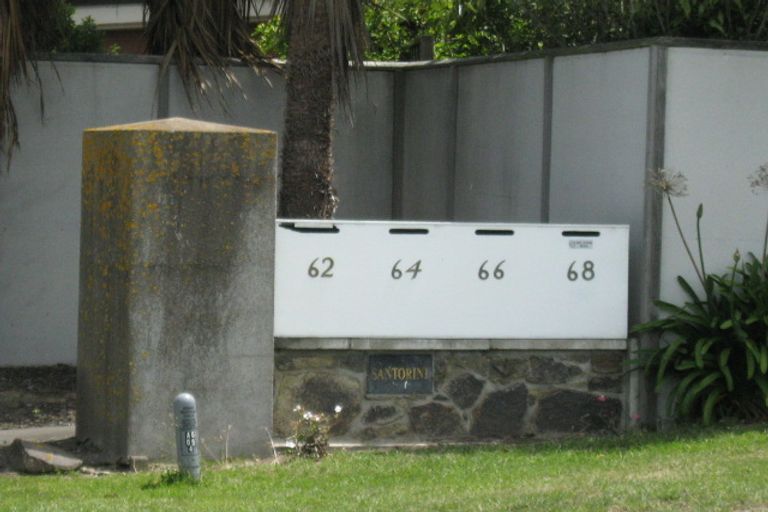 Photo of property in 70 Taylors Mistake Road, Scarborough, Christchurch, 8081