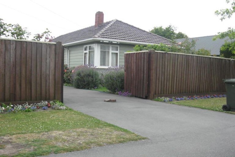 Photo of property in 24 Bowen Street, Upper Riccarton, Christchurch, 8041