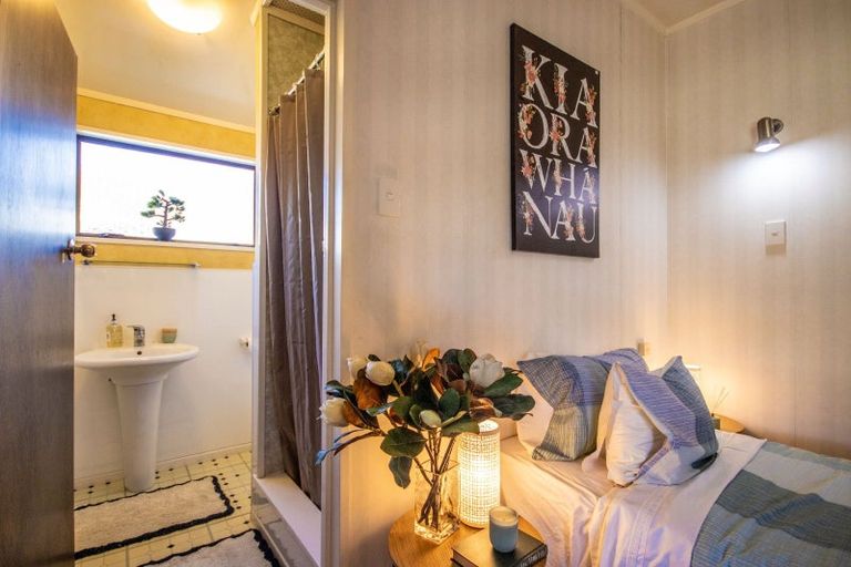 Photo of property in 9 Papawai Place, Milson, Palmerston North, 4414