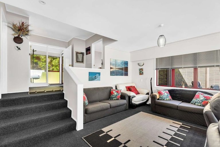 Photo of property in 55 Motuhoa Road, Tairua, 3508