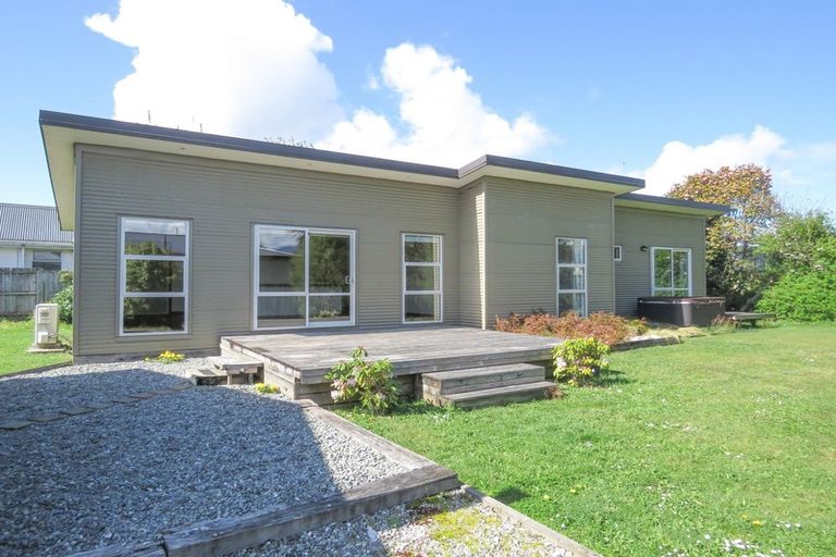 Photo of property in 50 Dick Street, Reefton, 7830