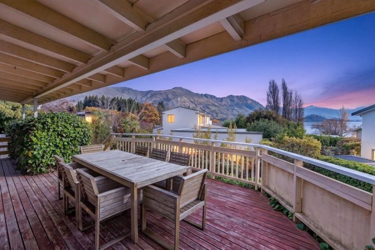 Photo of property in 35a Aubrey Road, Wanaka, 9305