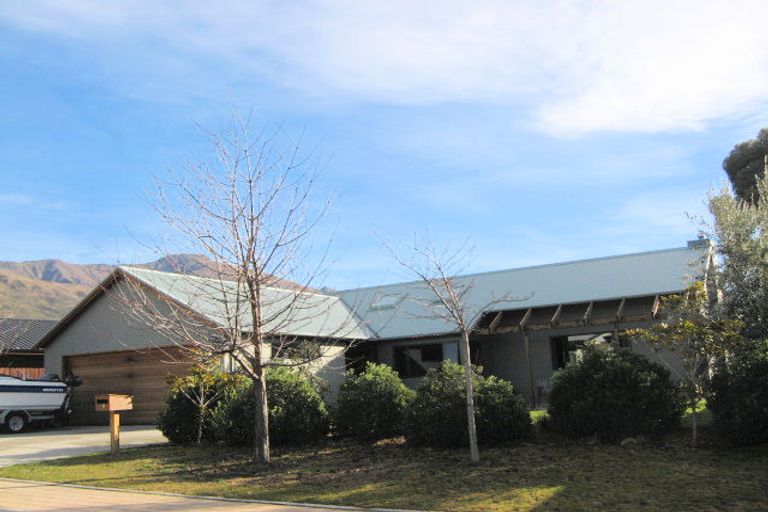 Photo of property in 22 Meadowstone Drive, Wanaka, 9305