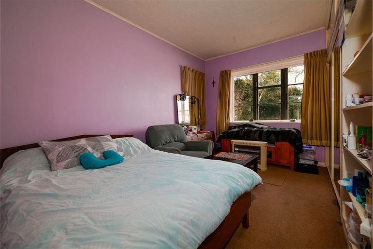 Photo of property in 12 Rowe Place, Burwood, Christchurch, 8061