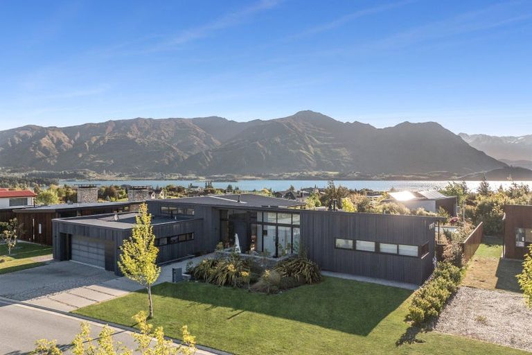 Photo of property in 63 Infinity Drive, Wanaka, 9305