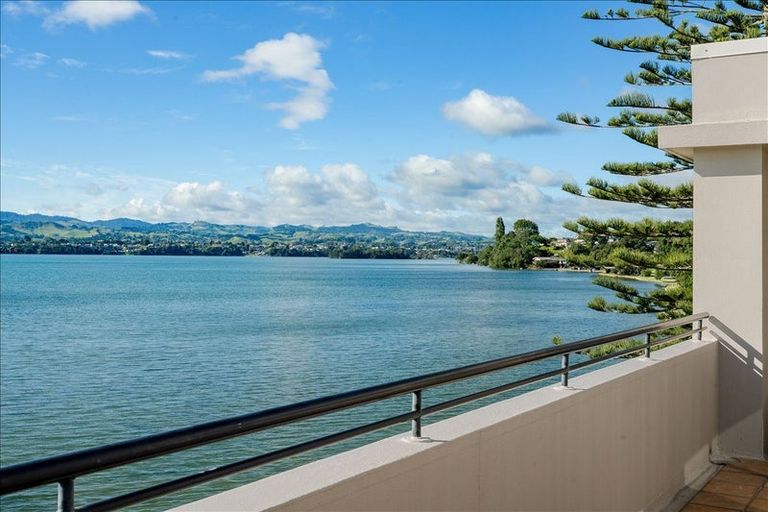 Photo of property in 15/2 Sixth Avenue, Tauranga, 3110