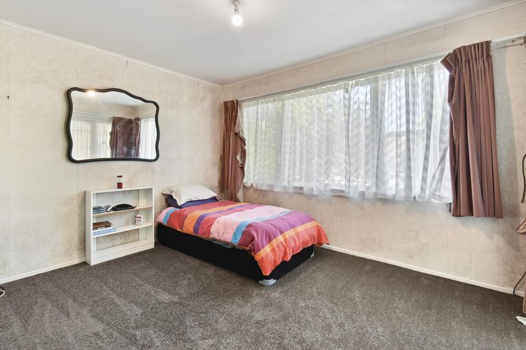 Photo of property in 31 Fernaig Street, Papakura, 2110