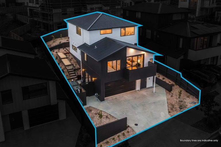 Photo of property in 17 Tupa Street, Long Bay, Auckland, 0630