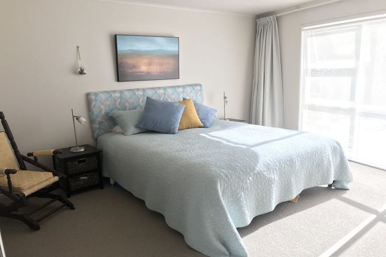 Photo of property in 95 Konini Road, Titirangi, Auckland, 0604