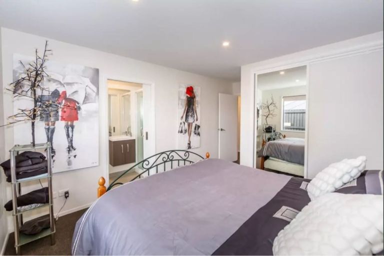 Photo of property in 50 Burnham School Road, Rolleston, 7614