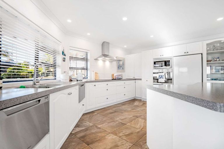 Photo of property in 7 Waka Way, Bellevue, Tauranga, 3110