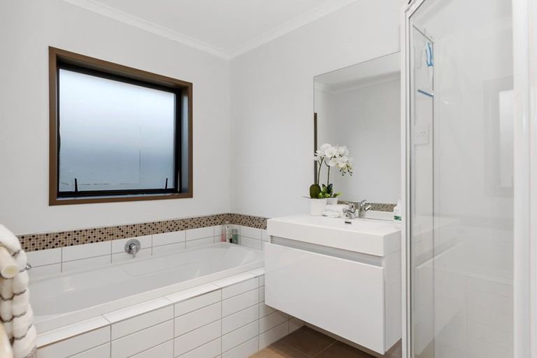 Photo of property in 129 Wentworth Drive, Rototuna North, Hamilton, 3210